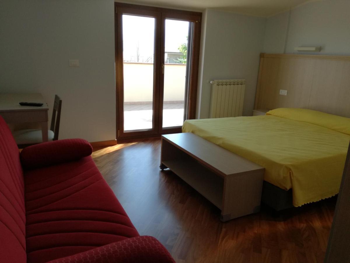 Fonte Nuova Penne Bed & Breakfast ภายนอก รูปภาพ